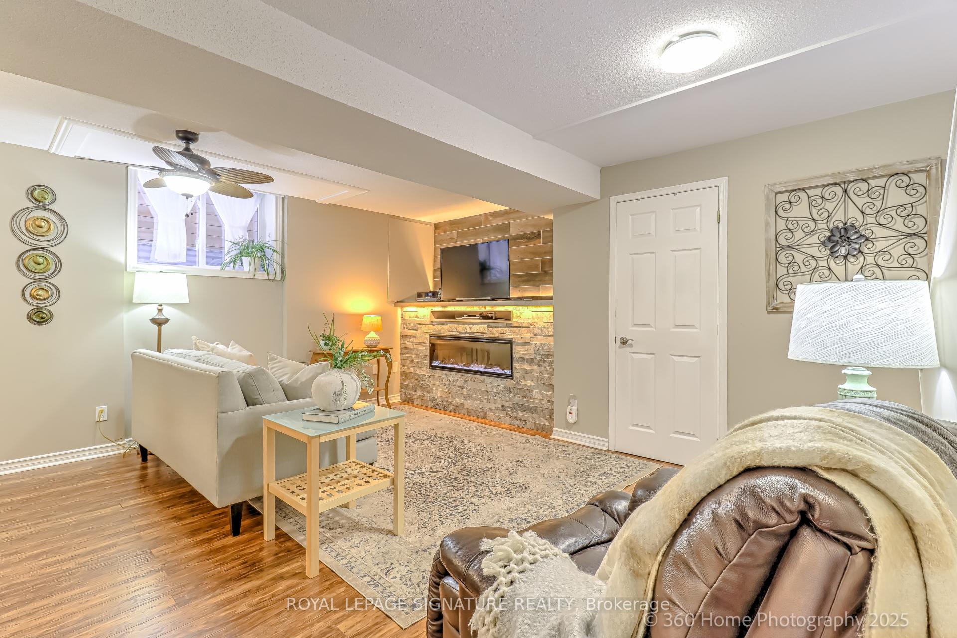 Photo 22 of 99 Deverell Street, Whitby, Rolling Acres — HOMEH