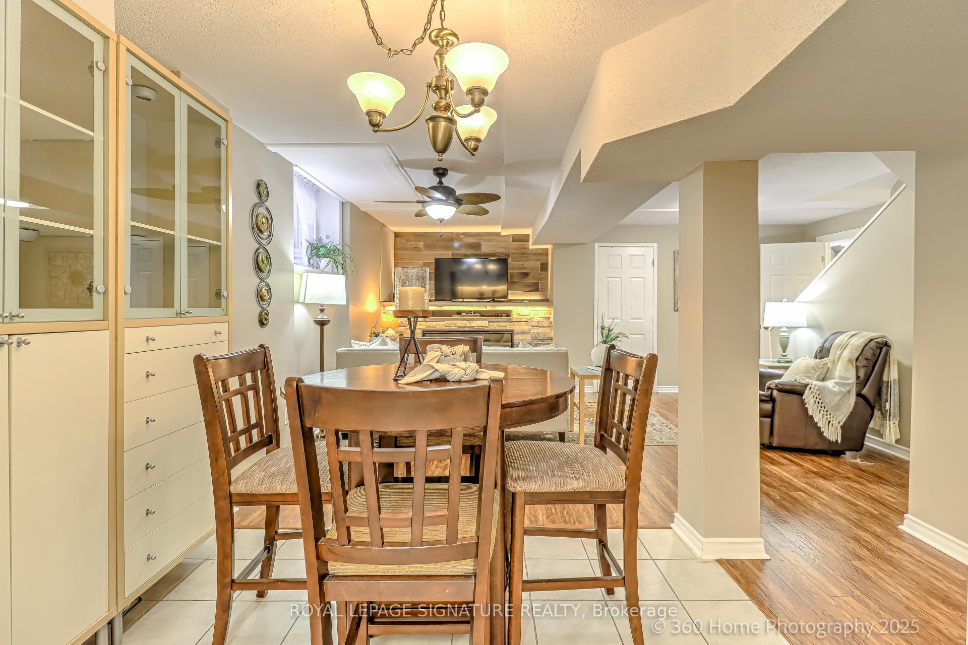 Photo 25 of 99 Deverell Street, Whitby, Rolling Acres — HOMEH