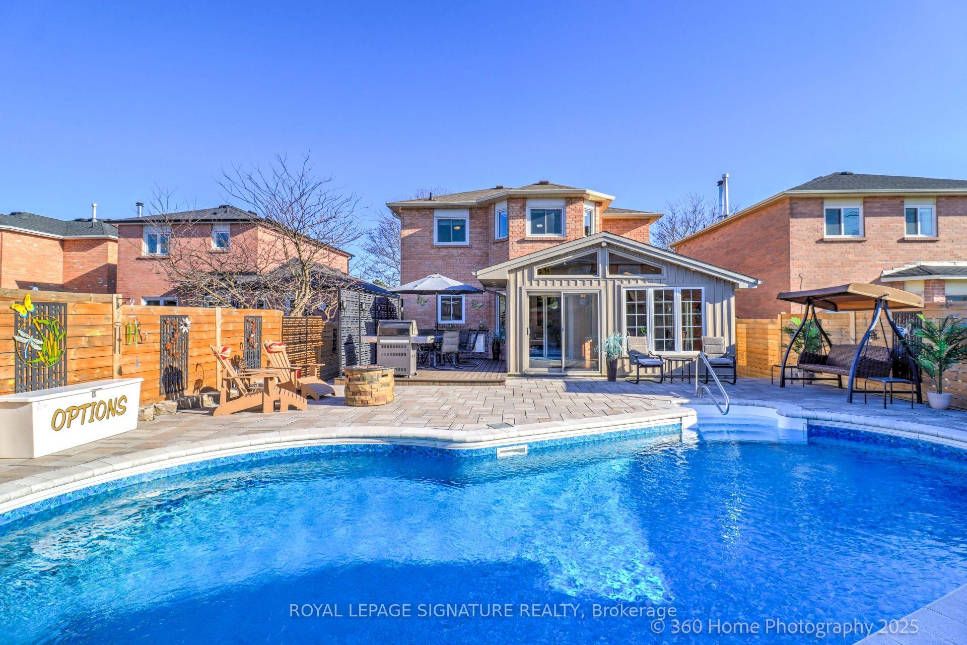 Photo 34 of 99 Deverell Street, Whitby, Rolling Acres — HOMEH