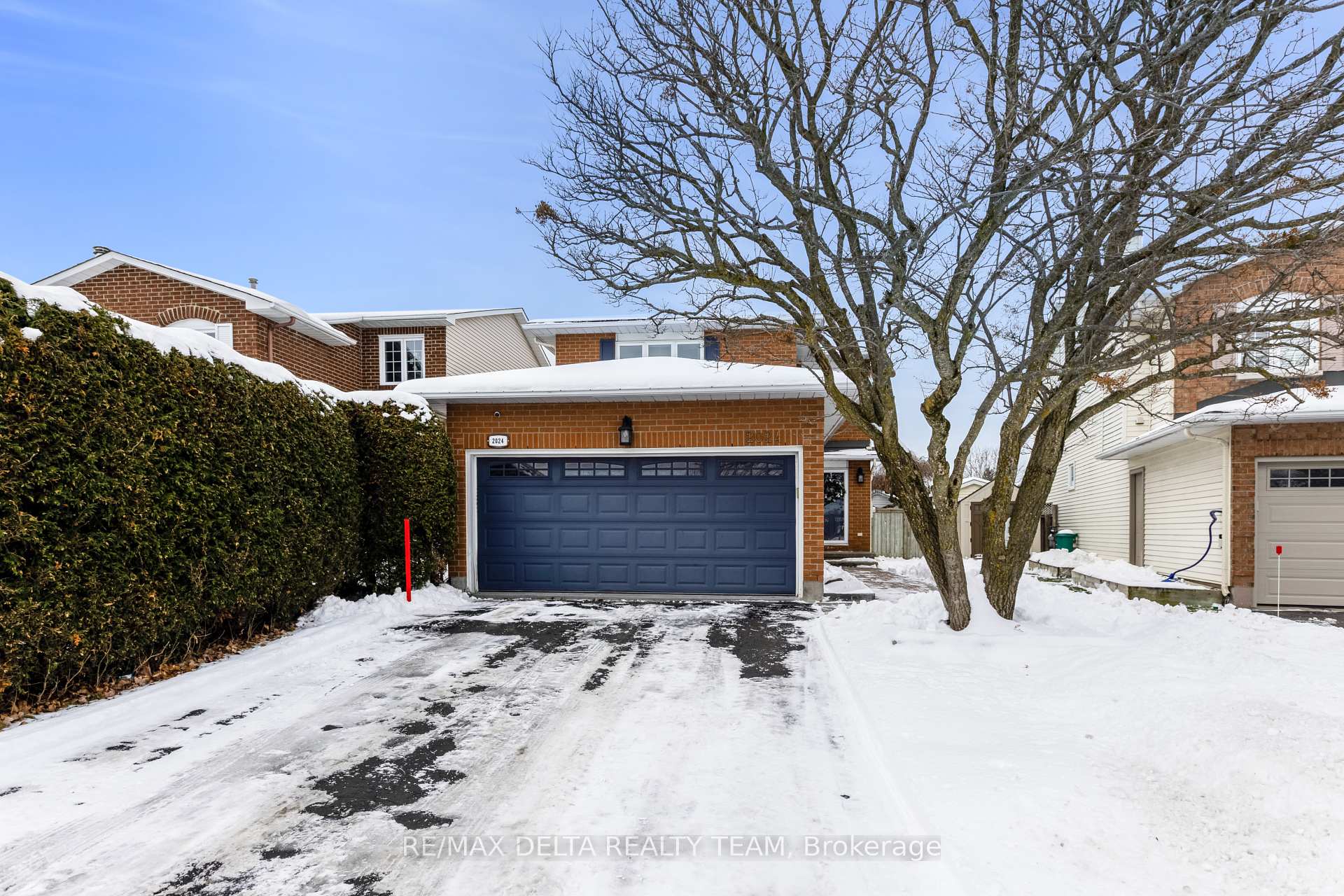 Photo 1 of 2024 Legrand Crescent, Ottawa, Queenswood Heights South — HOMEH