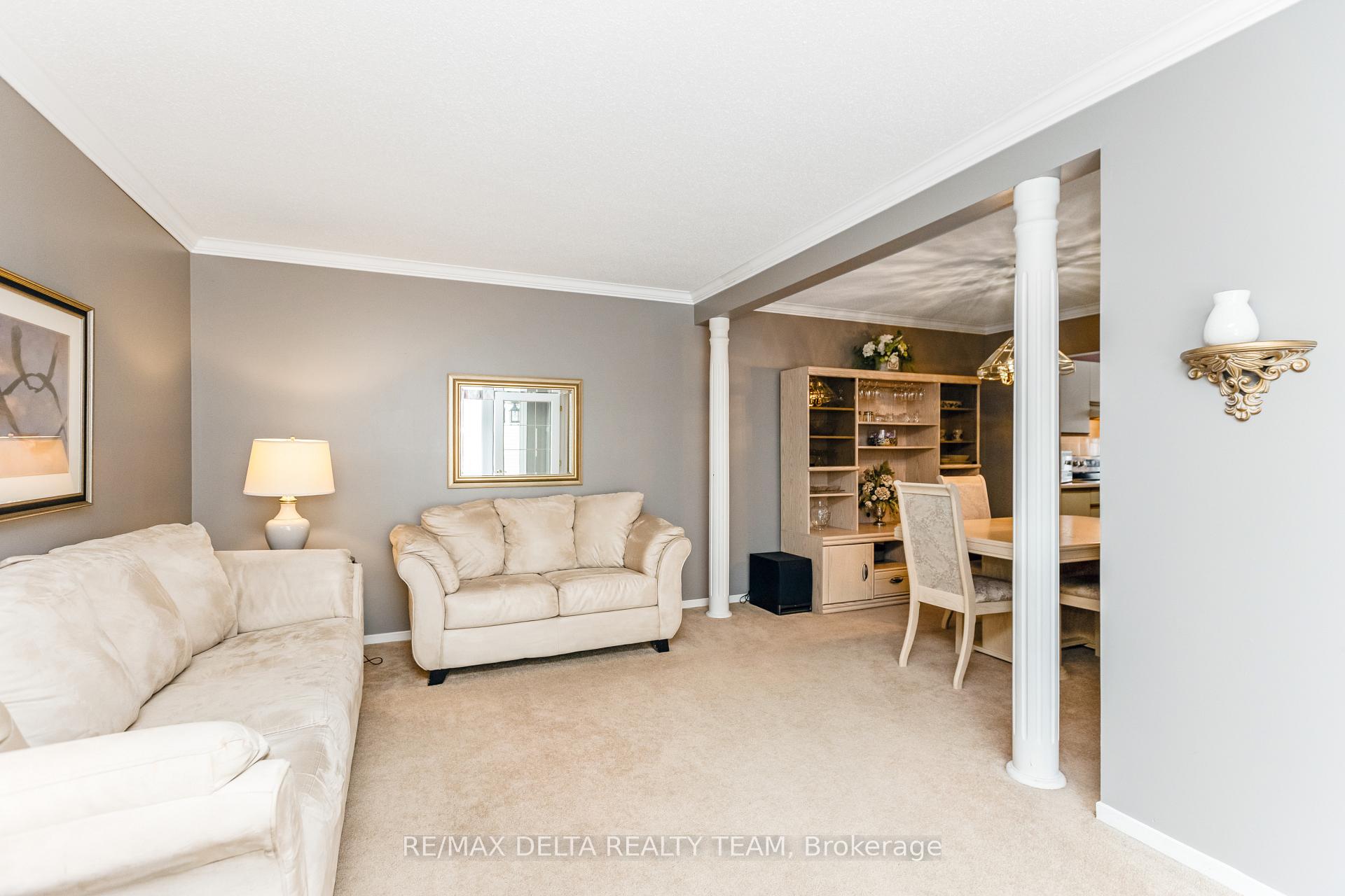 Photo 7 of 2024 Legrand Crescent, Ottawa, Queenswood Heights South — HOMEH