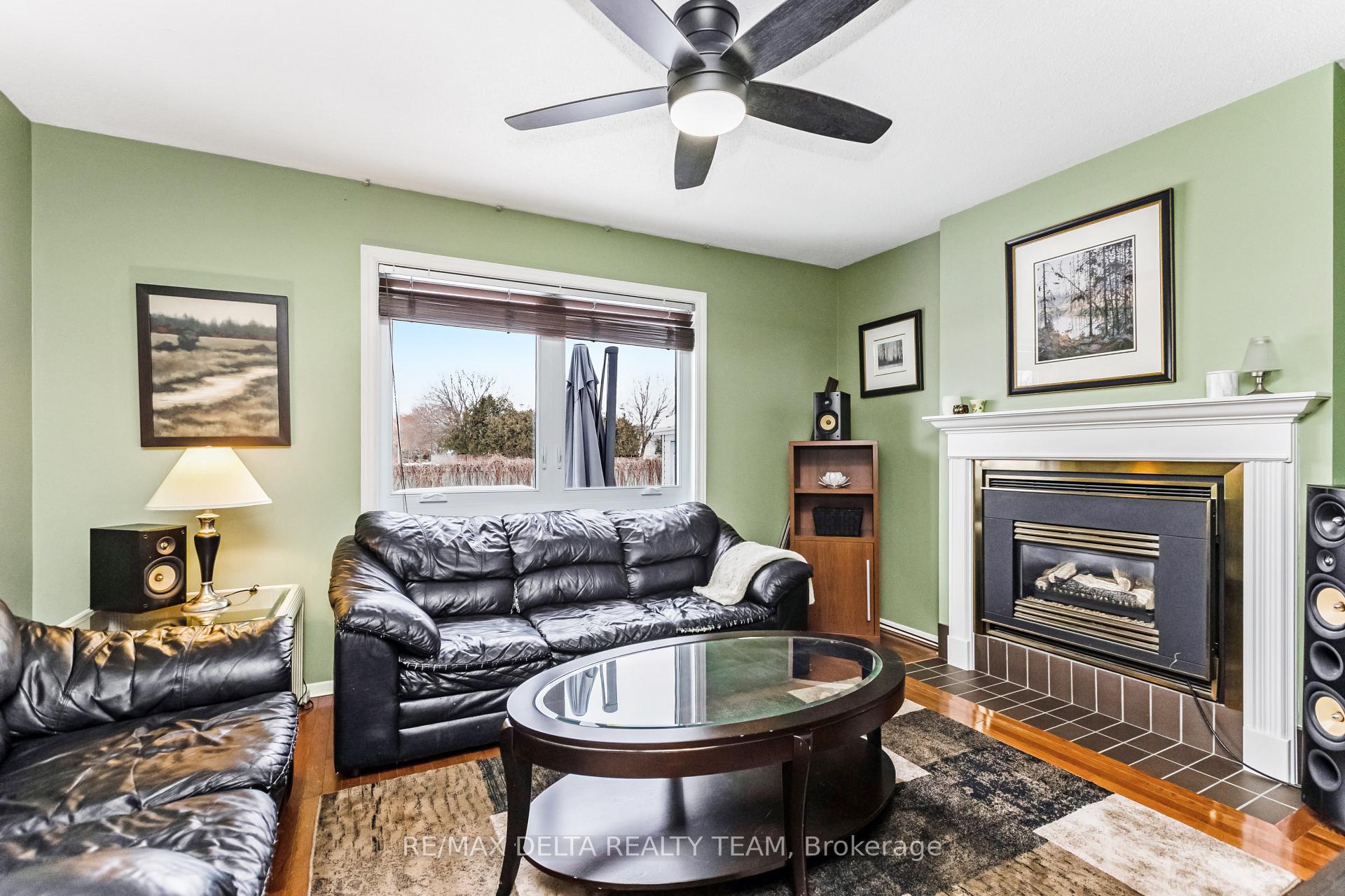Photo 20 of 2024 Legrand Crescent, Ottawa, Queenswood Heights South — HOMEH