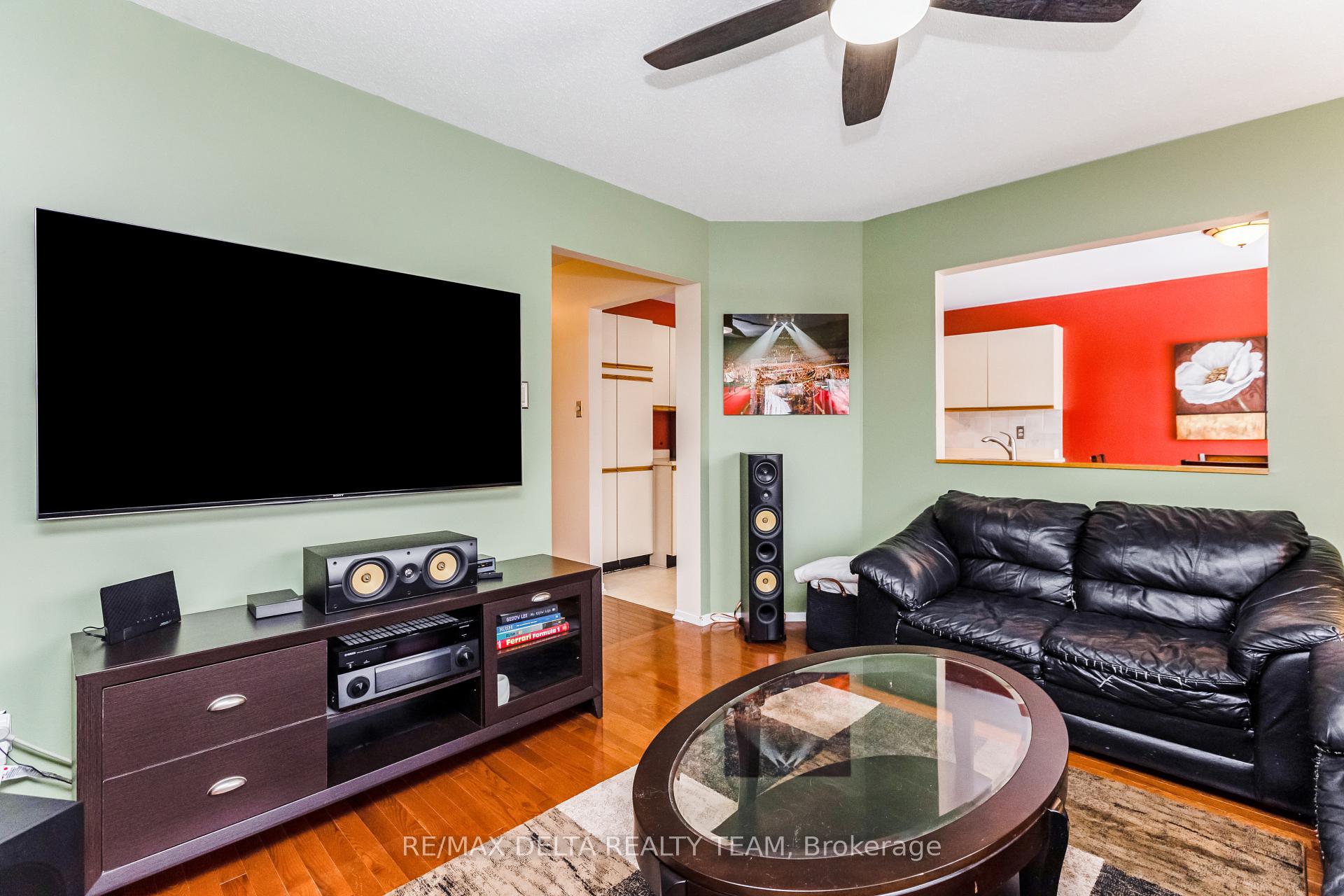 Photo 22 of 2024 Legrand Crescent, Ottawa, Queenswood Heights South — HOMEH