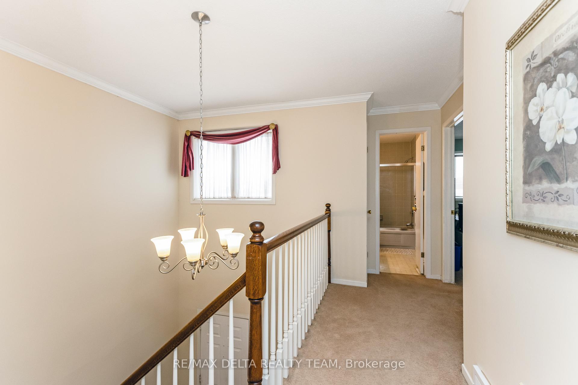 Photo 24 of 2024 Legrand Crescent, Ottawa, Queenswood Heights South — HOMEH