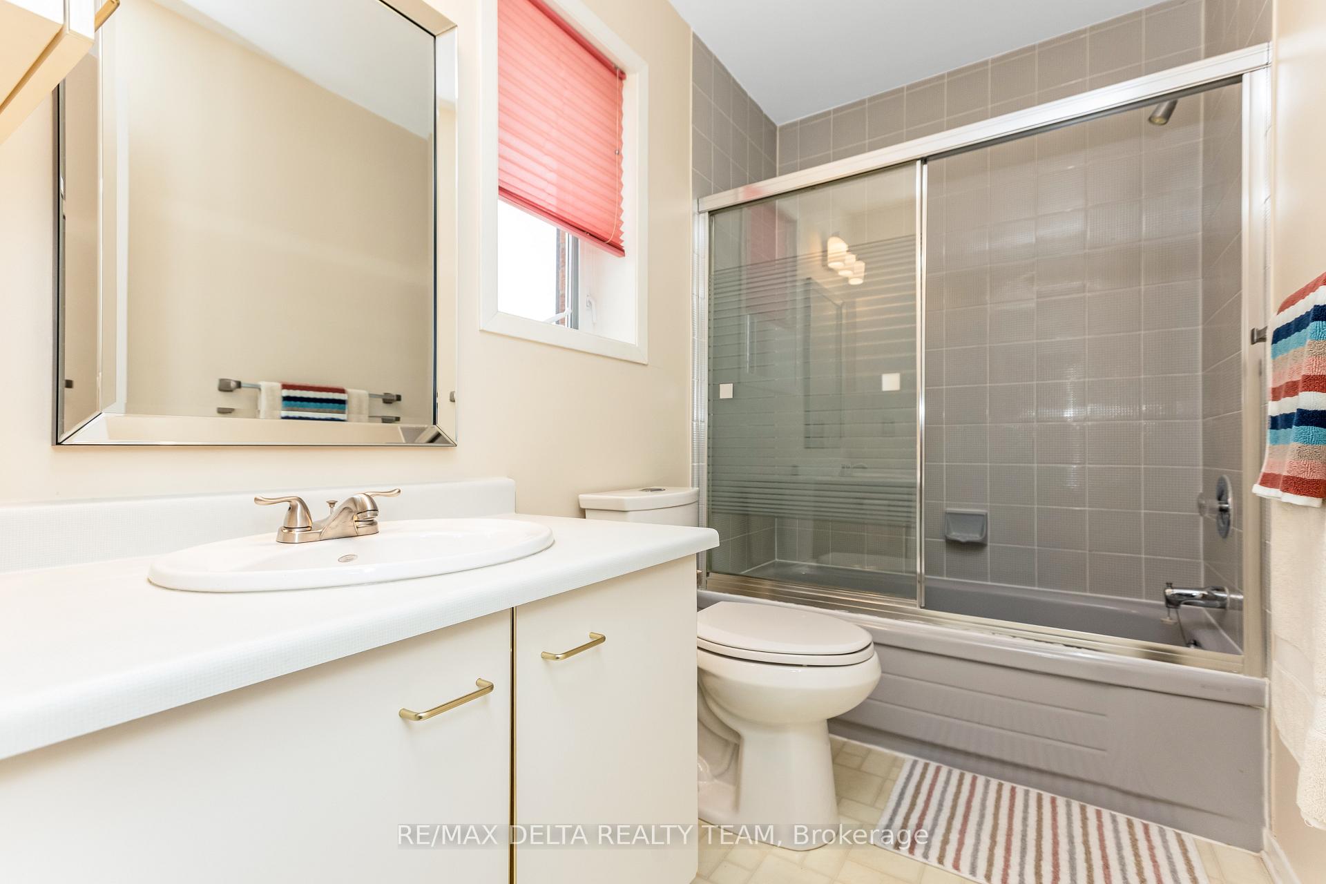 Photo 33 of 2024 Legrand Crescent, Ottawa, Queenswood Heights South — HOMEH