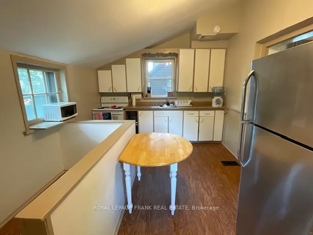 Photo 11 of 168 Rubidge Street, Peterborough, Town Ward 3 — HOMEH