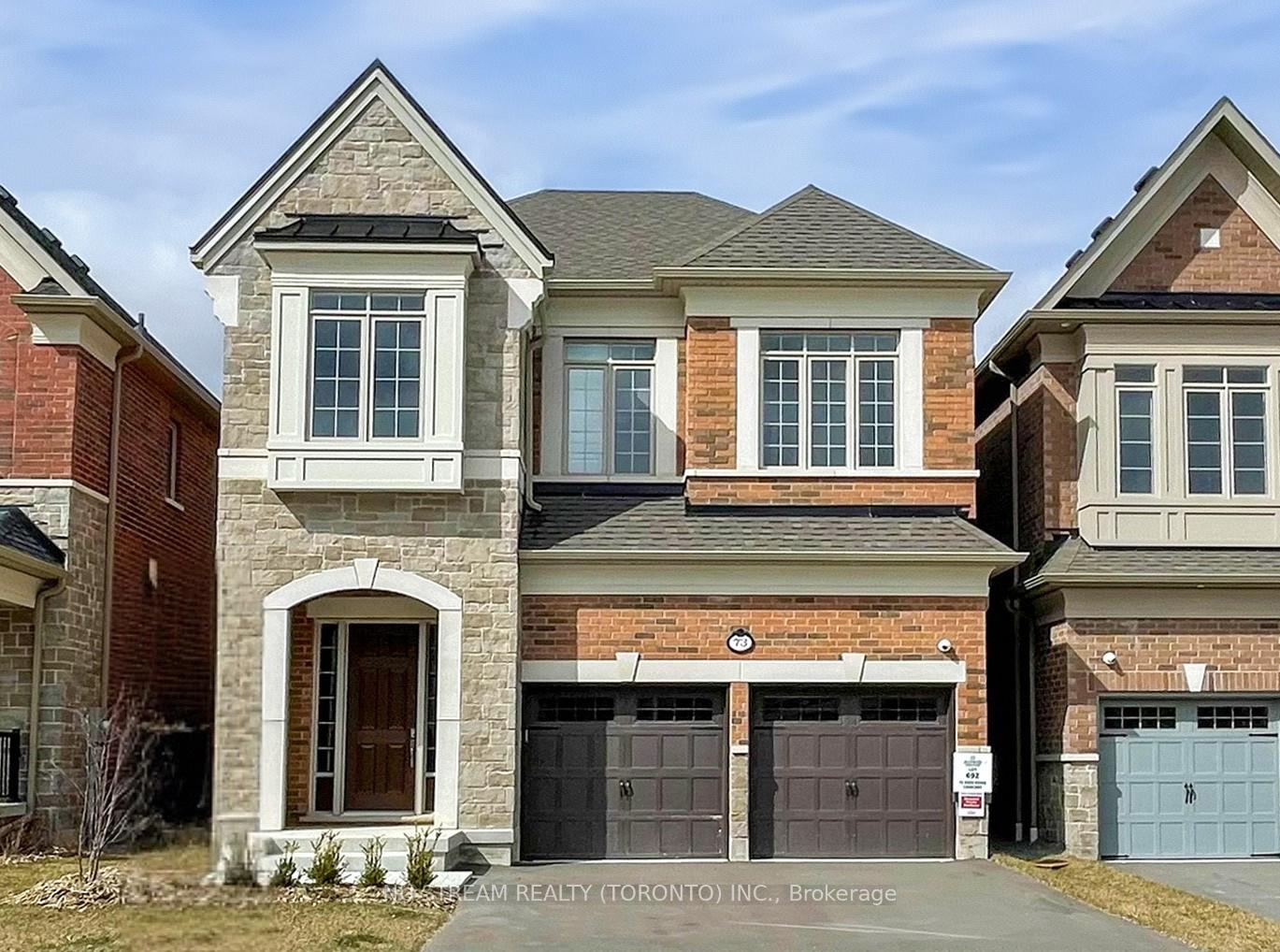 Front of 73 Deer Ridge Crescent