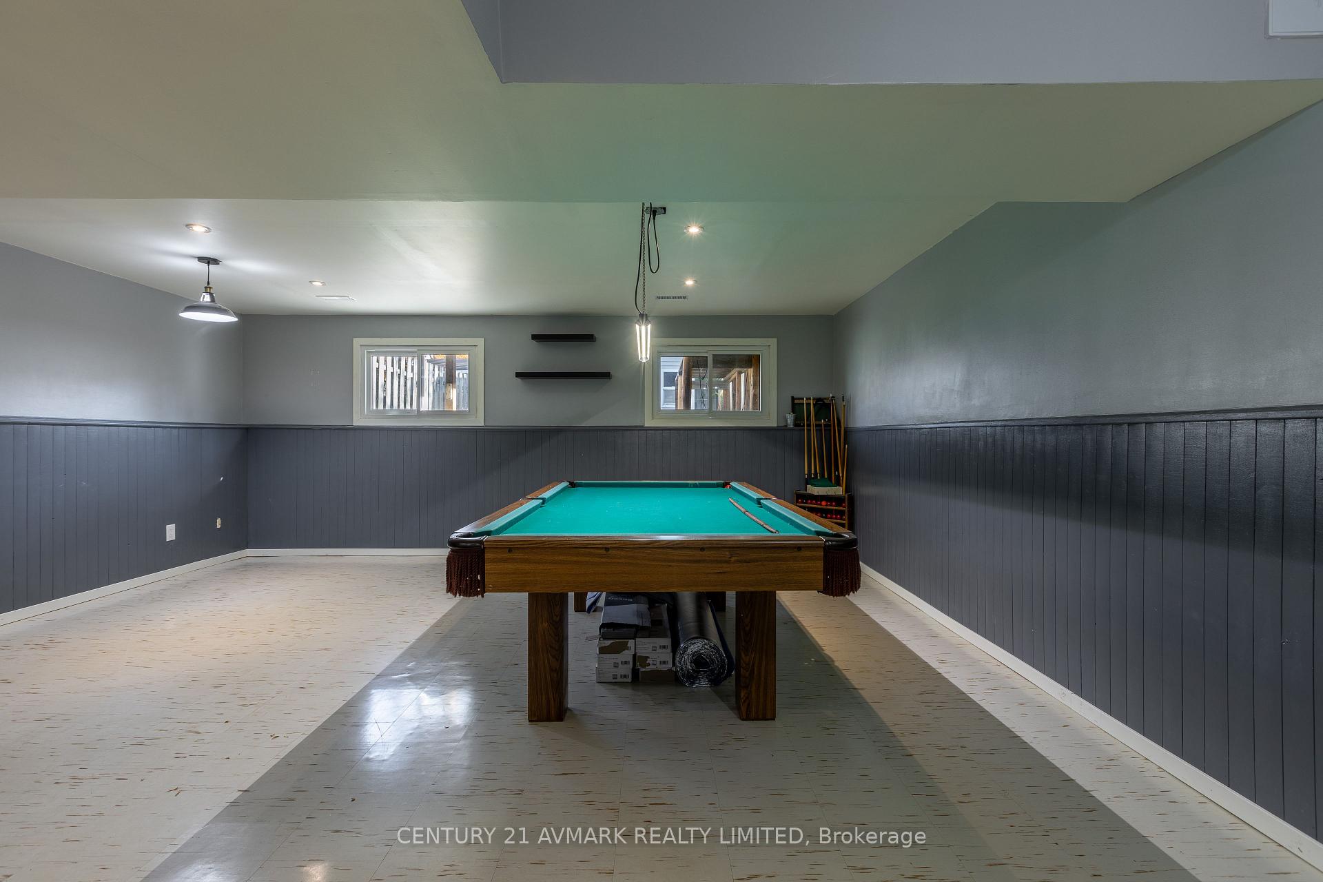 Photo 21 of 87 Terrace Avenue, Welland, Broadway — HOMEH