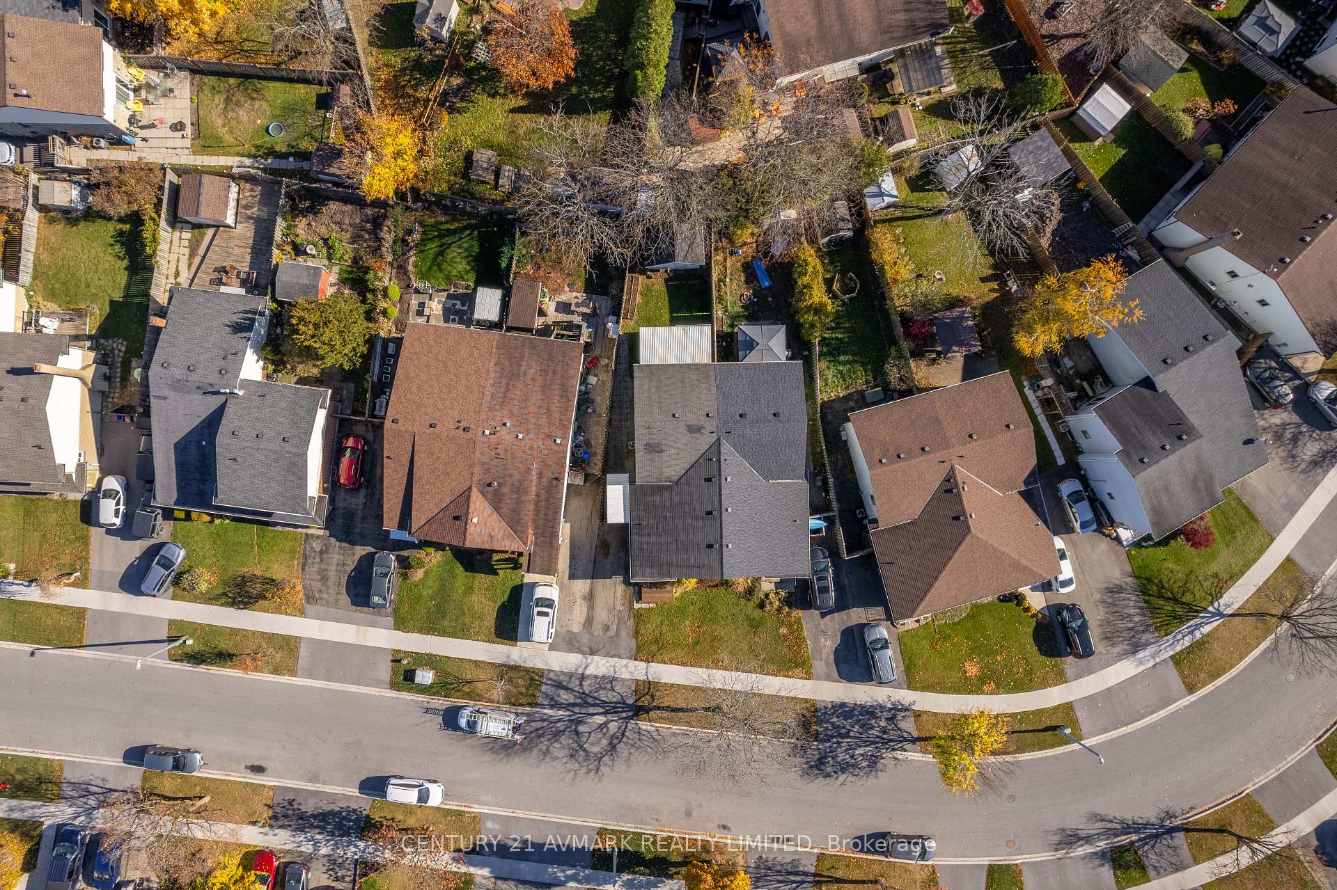 Photo 27 of 87 Terrace Avenue, Welland, Broadway — HOMEH