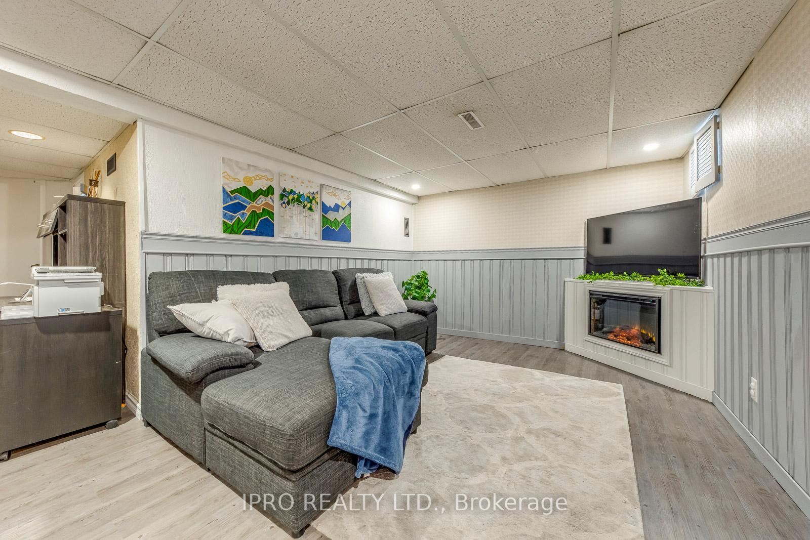 Photo 29 of 78 Sable Crescent, Whitby, Rolling Acres — HOMEH