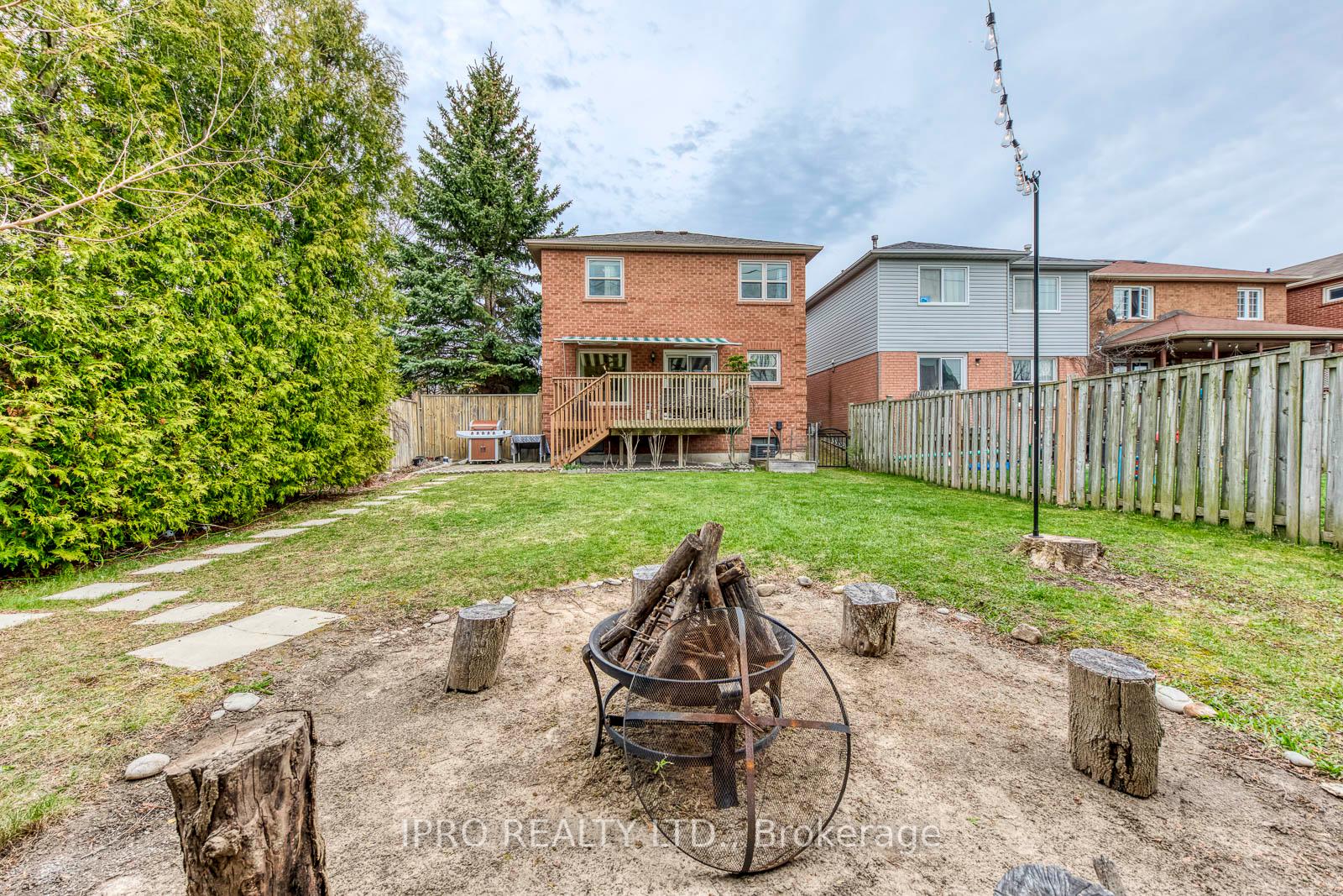 Photo 40 of 78 Sable Crescent, Whitby, Rolling Acres — HOMEH
