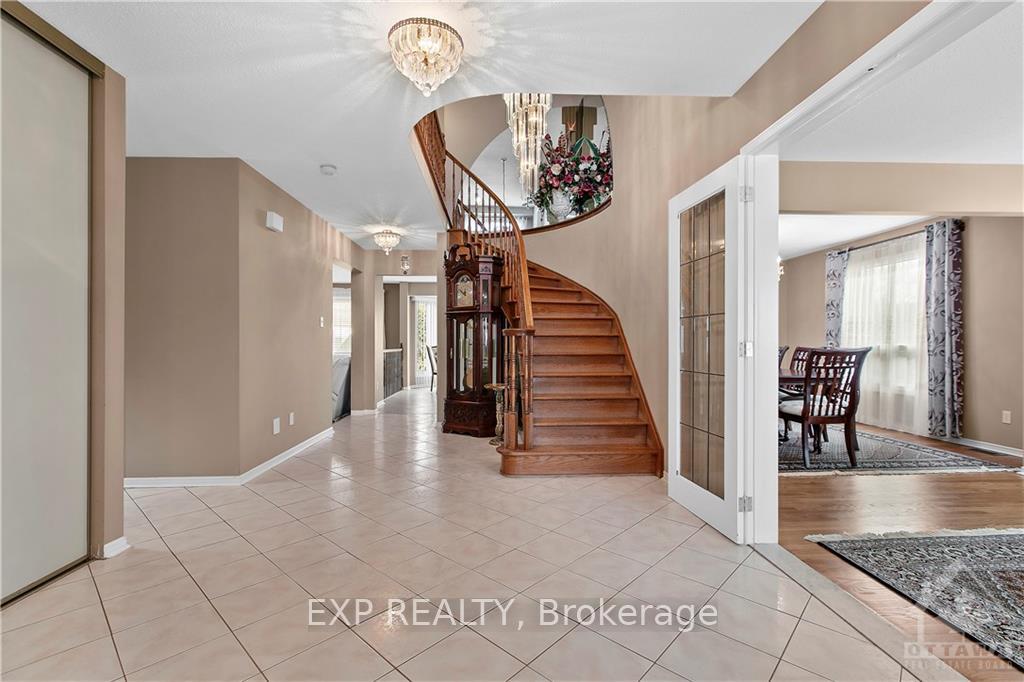 Photo 4 of 1839 Carrigan Drive, Ottawa, Fallingbrook/Pineridge — HOMEH