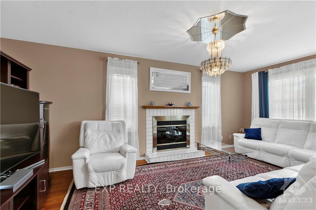 Photo 8 of 1839 Carrigan Drive, Ottawa, Fallingbrook/Pineridge — HOMEH