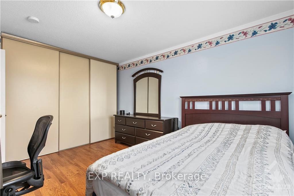 Photo 18 of 1839 Carrigan Drive, Ottawa, Fallingbrook/Pineridge — HOMEH
