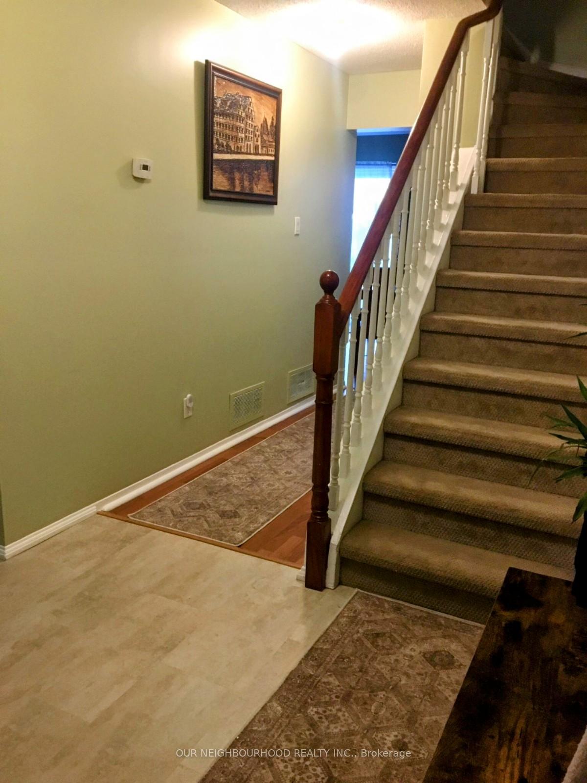 Photo 3 of 797 Crowells Street, Oshawa, Pinecrest — HOMEH