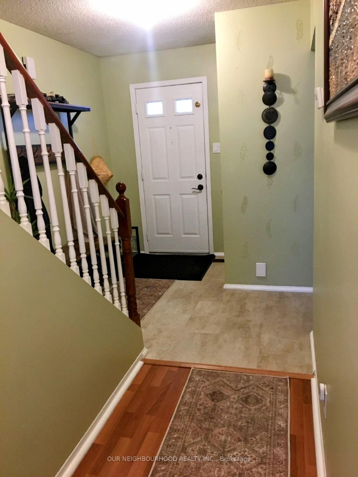 Photo 4 of 797 Crowells Street, Oshawa, Pinecrest — HOMEH