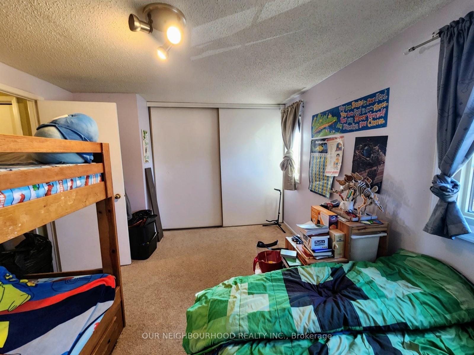 Photo 9 of 797 Crowells Street, Oshawa, Pinecrest — HOMEH