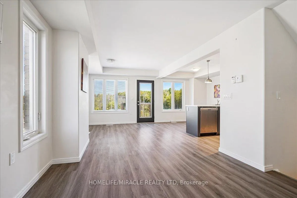 Photo 7 of 1614 Hetherington Drive, Peterborough, Northcrest Ward 5 — HOMEH