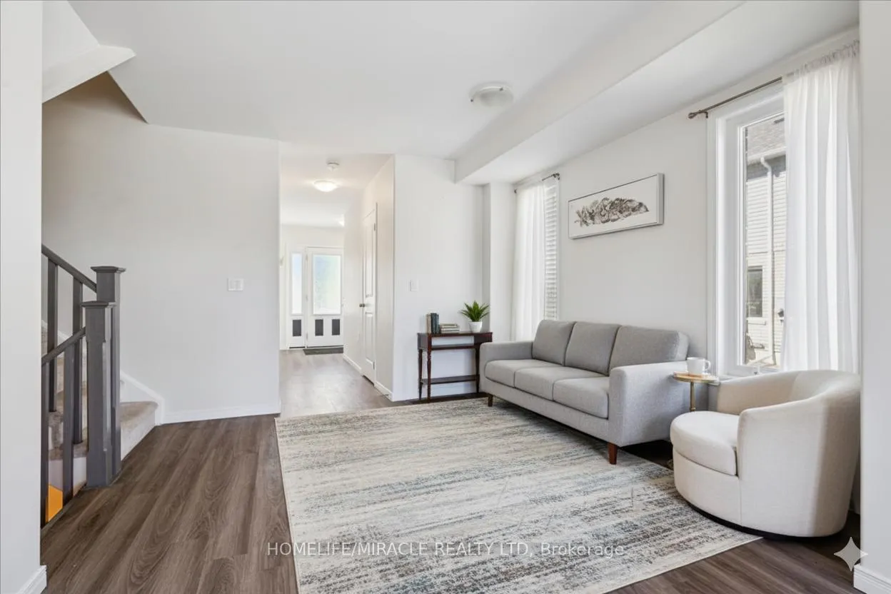 Photo 11 of 1614 Hetherington Drive, Peterborough, Northcrest Ward 5 — HOMEH