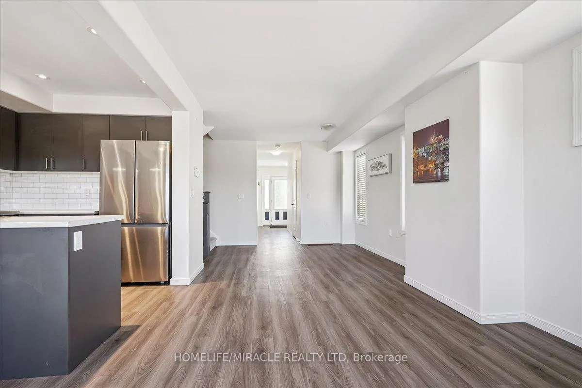 Photo 13 of 1614 Hetherington Drive, Peterborough, Northcrest Ward 5 — HOMEH
