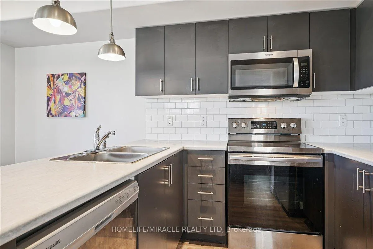 Photo 21 of 1614 Hetherington Drive, Peterborough, Northcrest Ward 5 — HOMEH