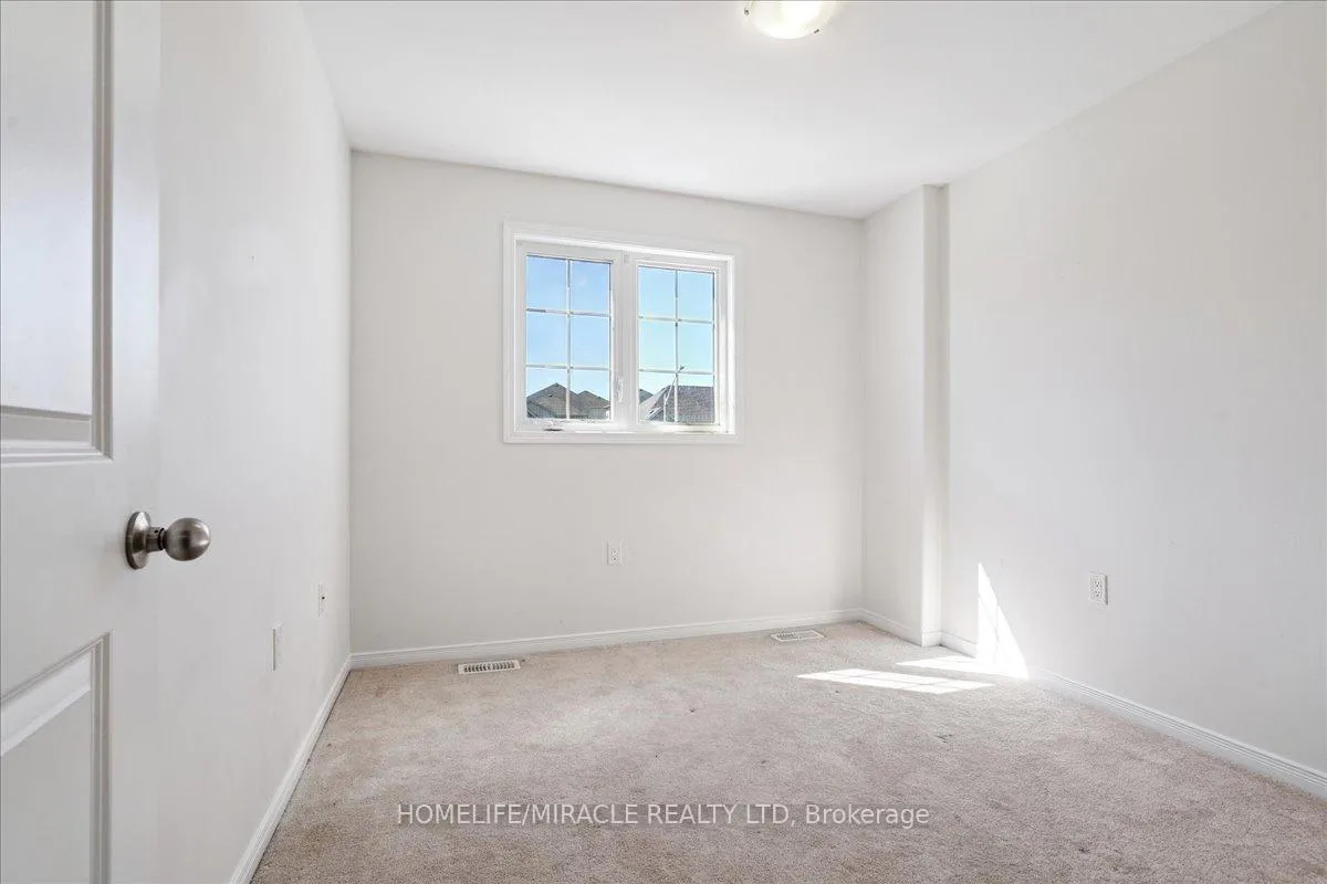 Photo 34 of 1614 Hetherington Drive, Peterborough, Northcrest Ward 5 — HOMEH