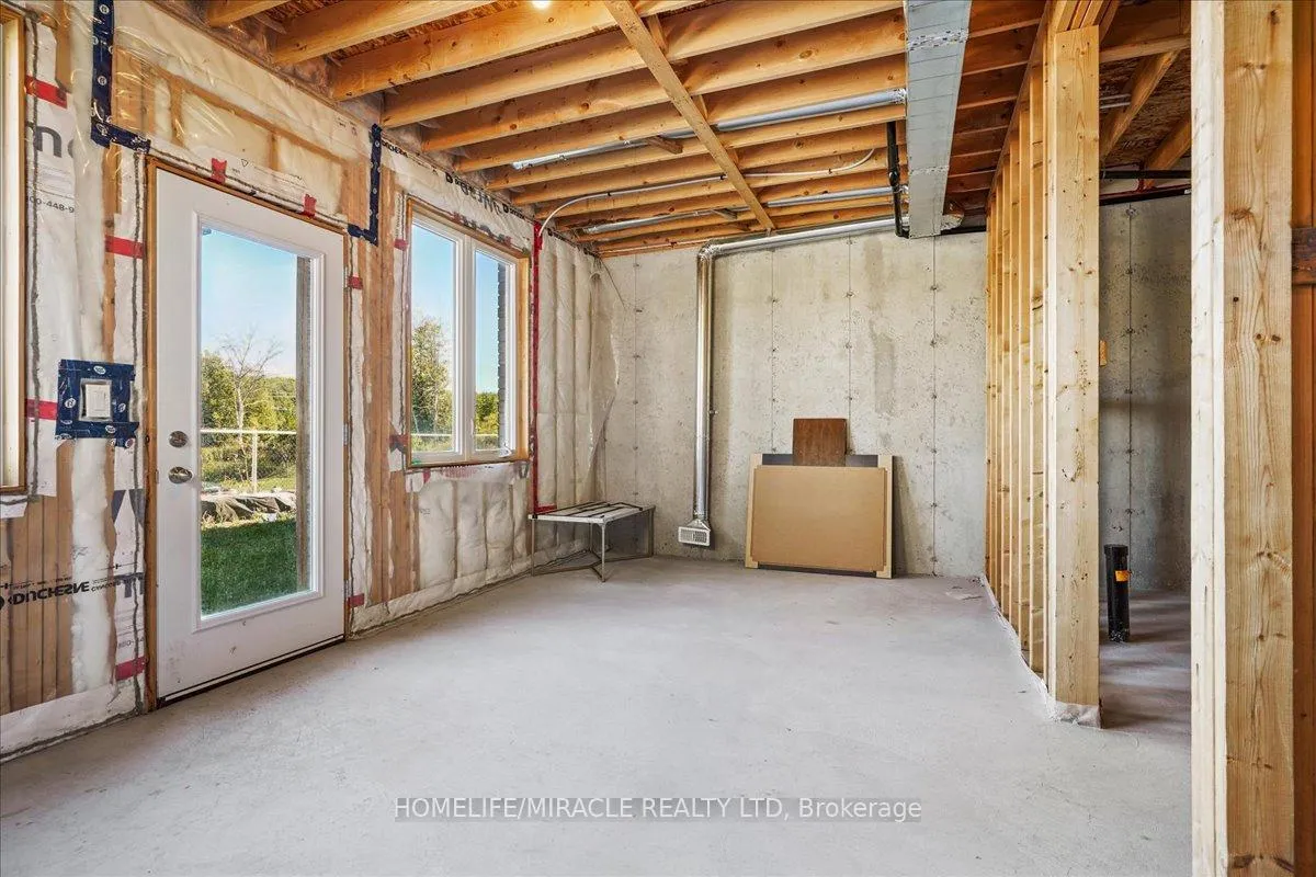 Photo 38 of 1614 Hetherington Drive, Peterborough, Northcrest Ward 5 — HOMEH