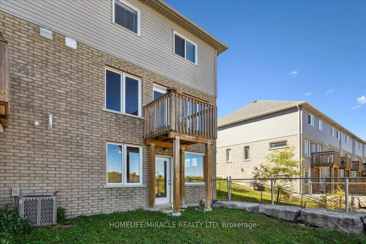 Photo 42 of 1614 Hetherington Drive, Peterborough, Northcrest Ward 5 — HOMEH