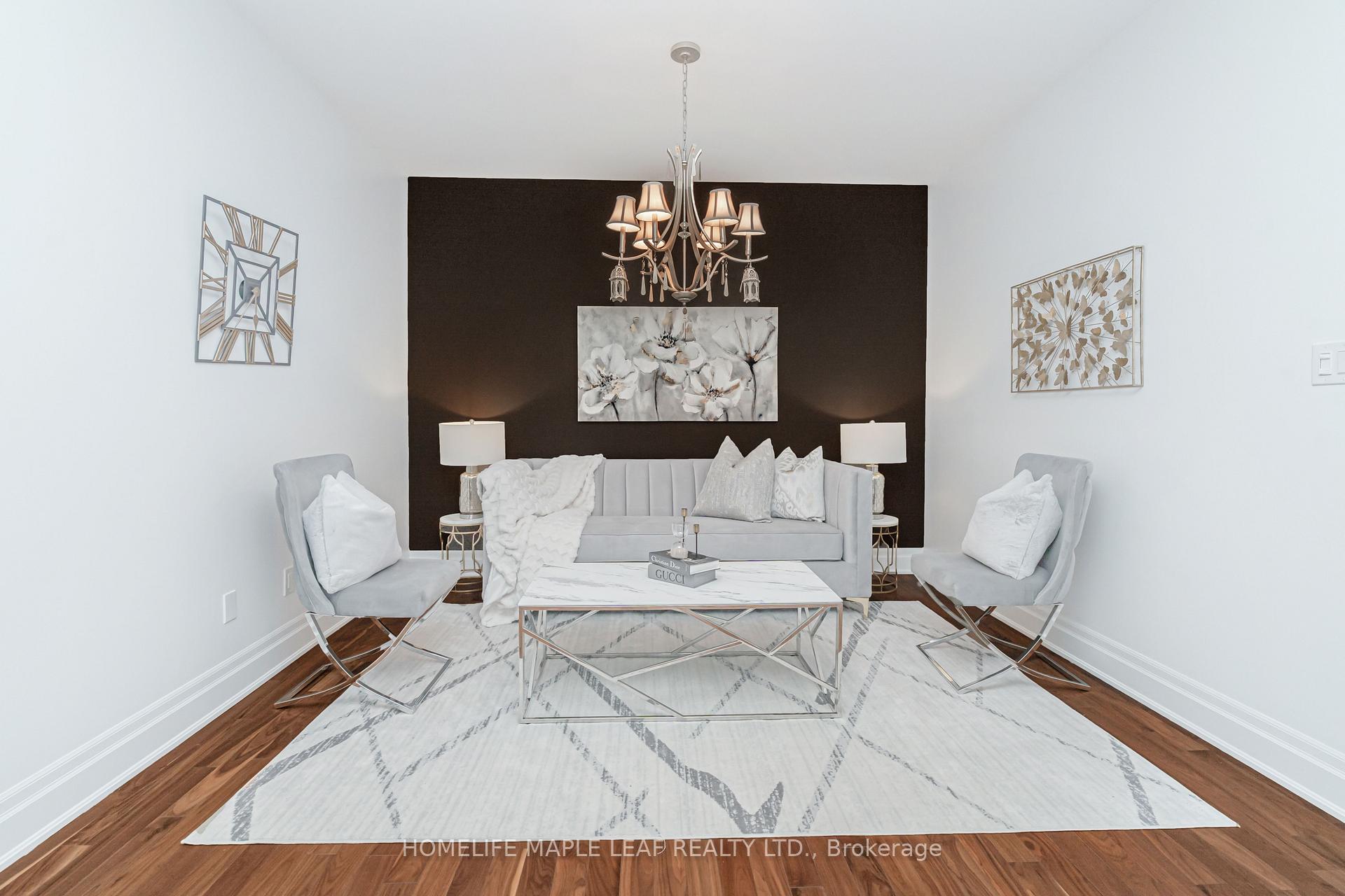 Photo 6 of 76 Gentile Circle, Vaughan, Elder Mills — HOMEH