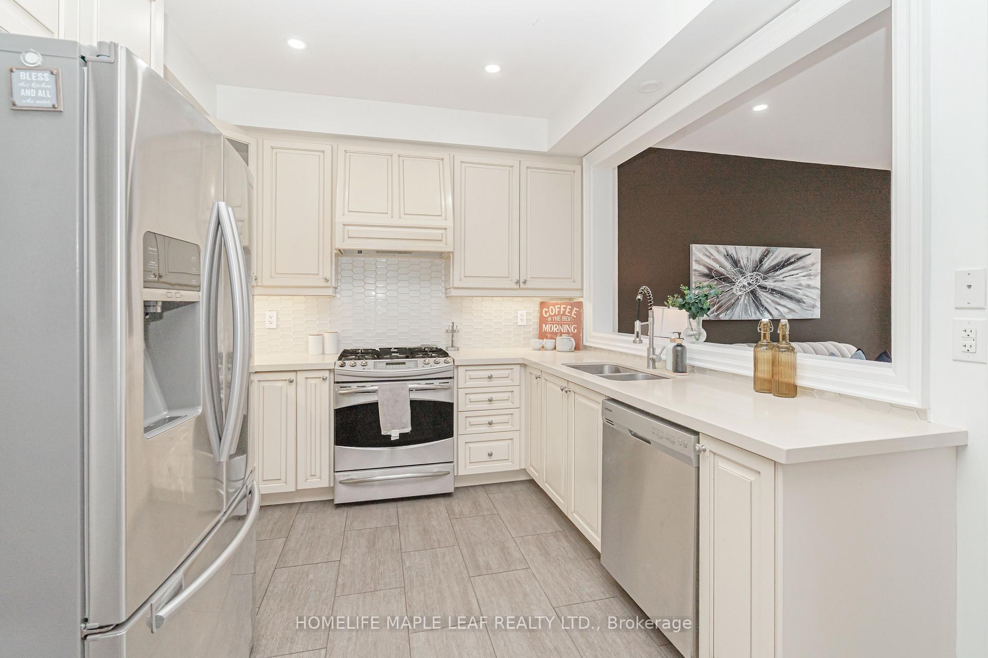 Photo 10 of 76 Gentile Circle, Vaughan, Elder Mills — HOMEH