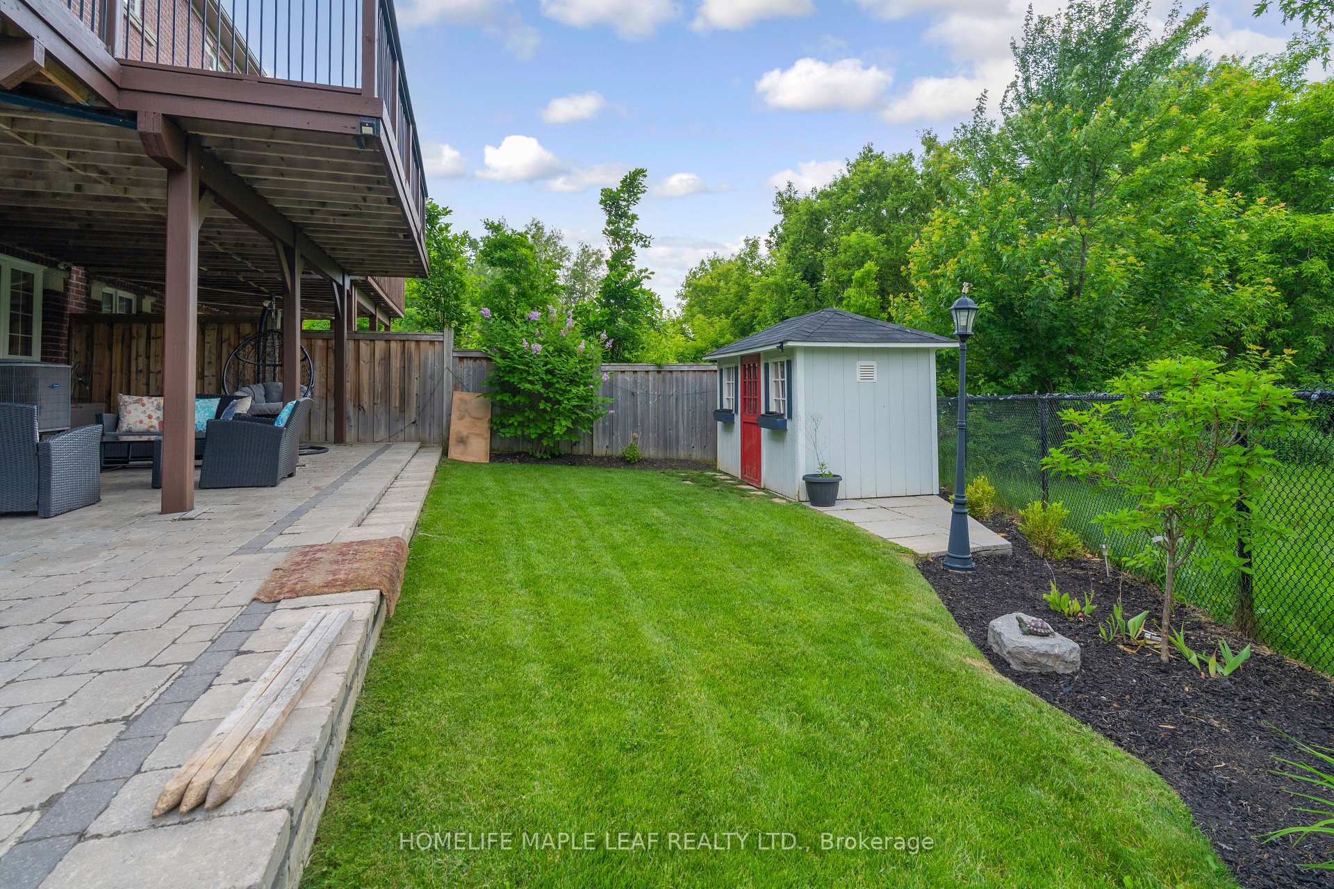 Photo 40 of 76 Gentile Circle, Vaughan, Elder Mills — HOMEH