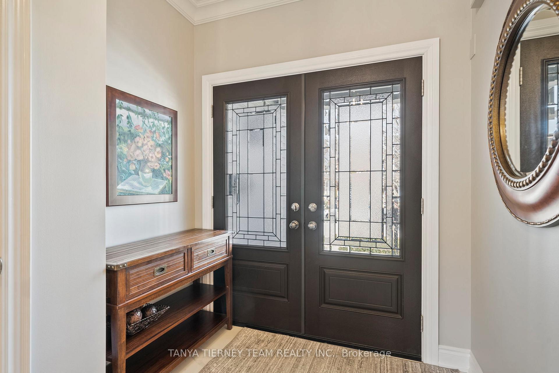 Photo 7 of 25 Hanson Crescent, Whitby, Brooklin — HOMEH