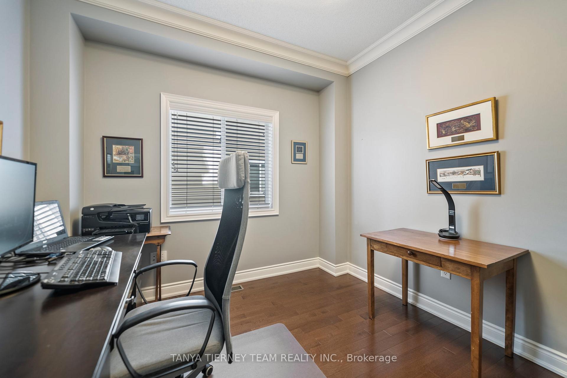 Photo 23 of 25 Hanson Crescent, Whitby, Brooklin — HOMEH