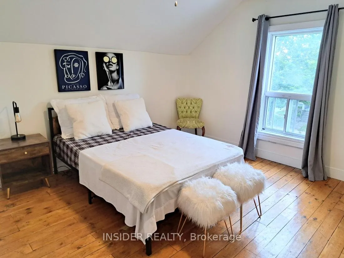 Photo 21 of 658 Brown Street, Peterborough, Otonabee Ward 1 — HOMEH