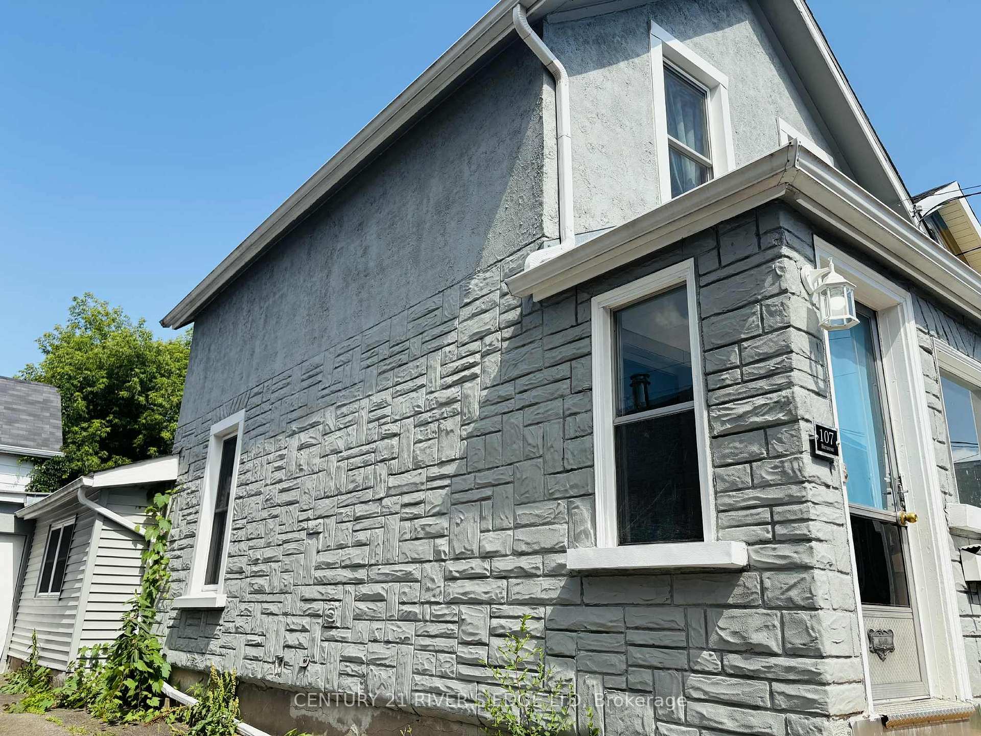 Photo 18 of 107 Bethune Street, Brockville — HOMEH