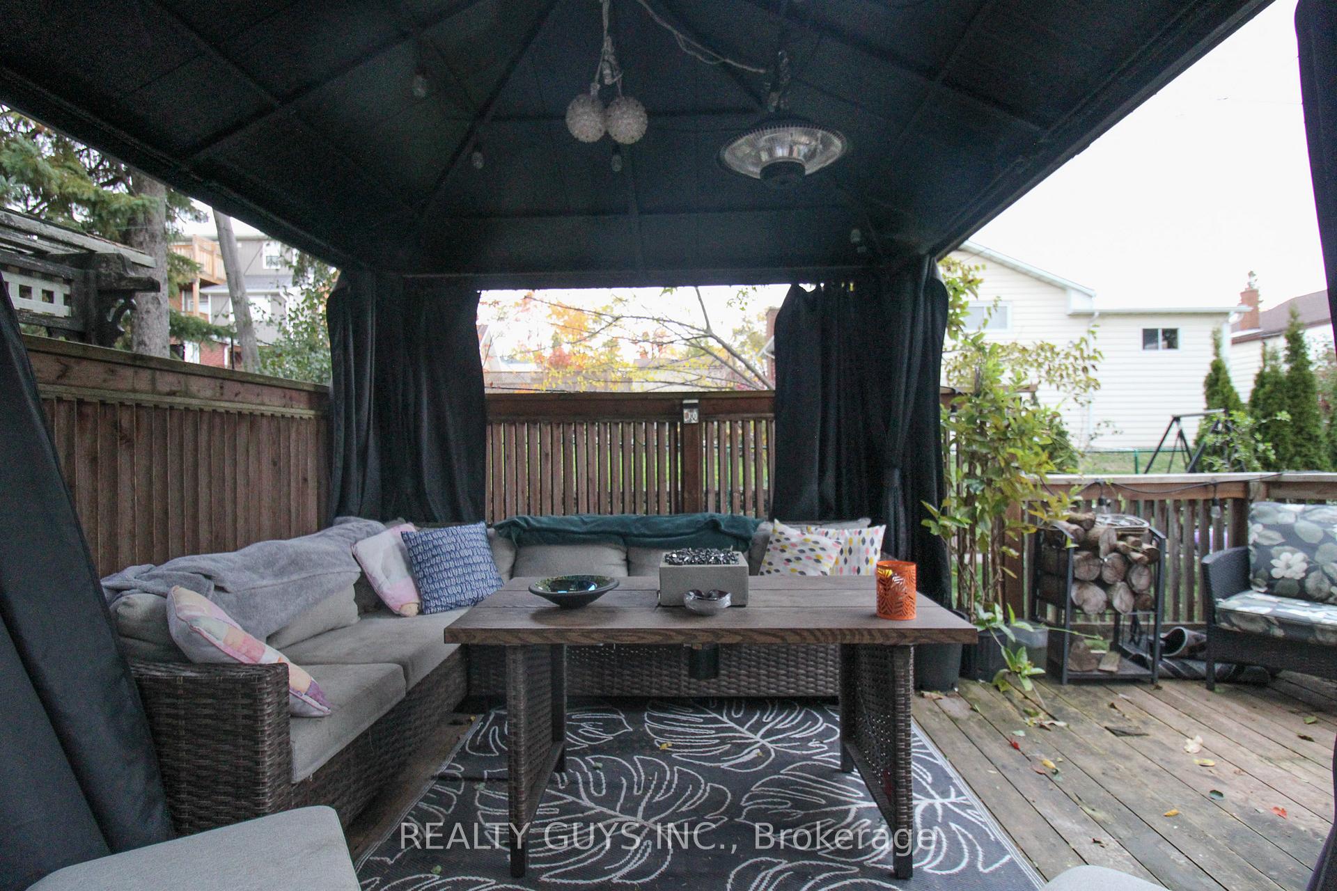 Photo 11 of 502 Wellington Street, Peterborough, Northcrest Ward 5 — HOMEH