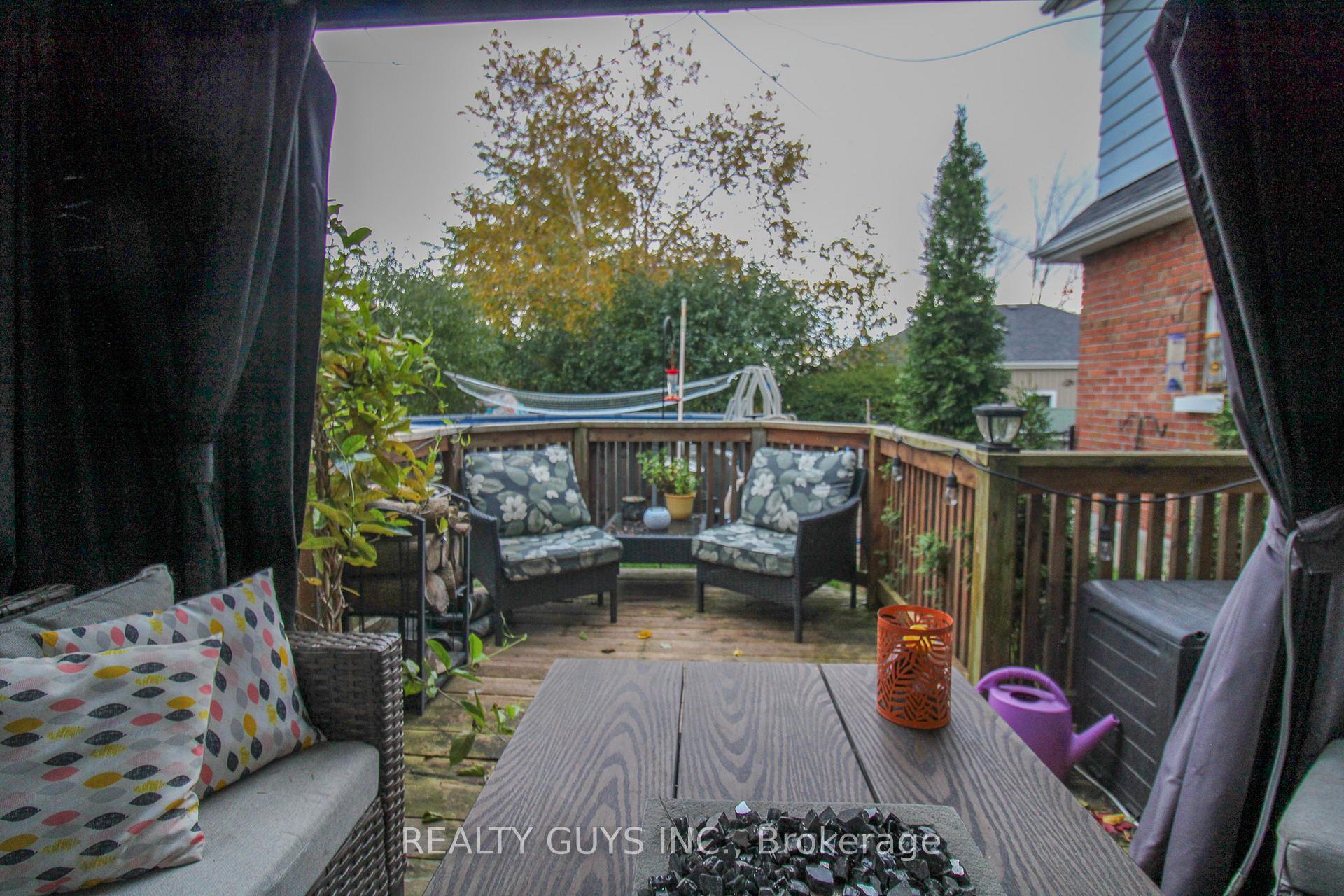 Photo 12 of 502 Wellington Street, Peterborough, Northcrest Ward 5 — HOMEH