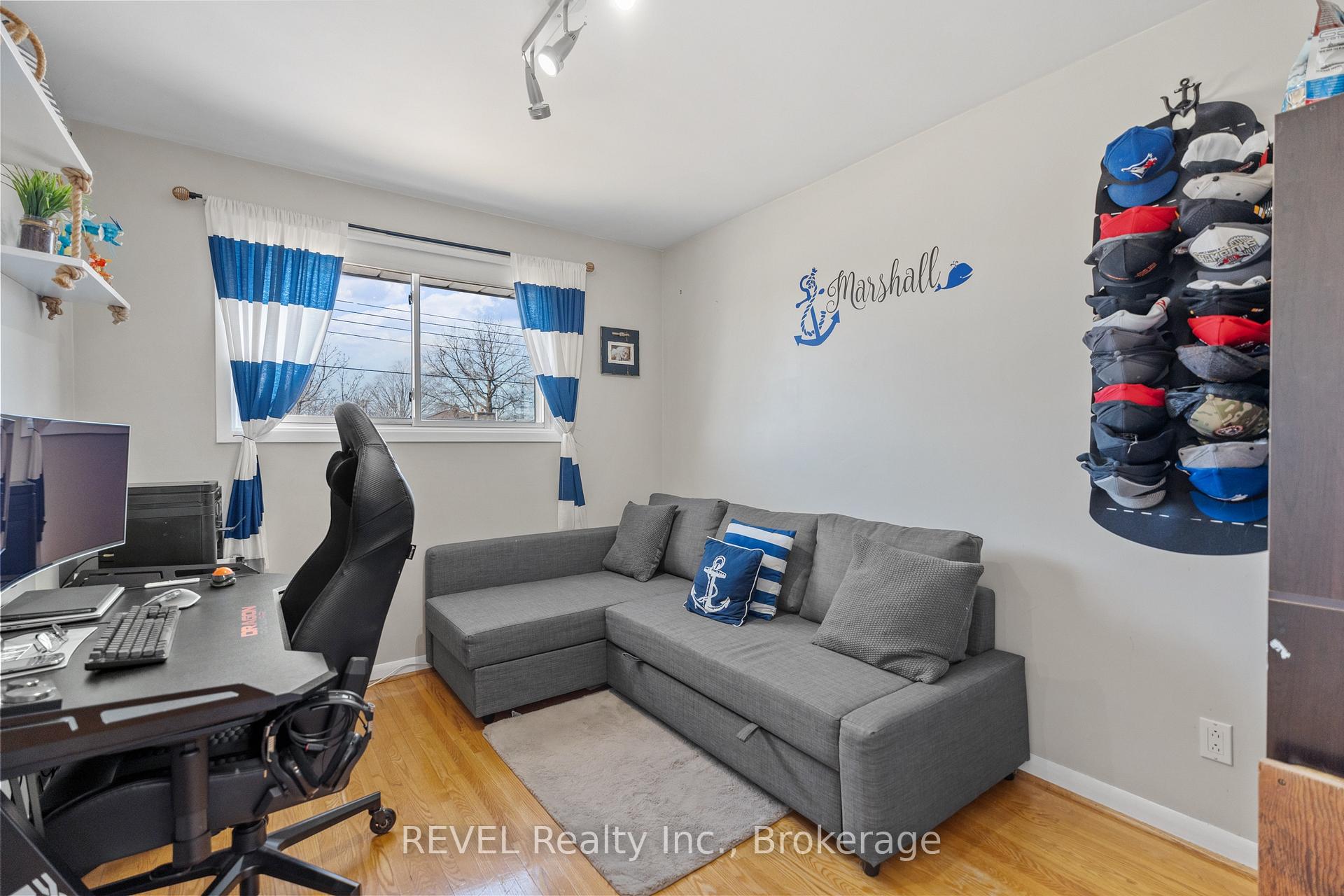 Photo 18 of 15 Gladys Avenue, Welland, Lincoln/Crowland — HOMEH