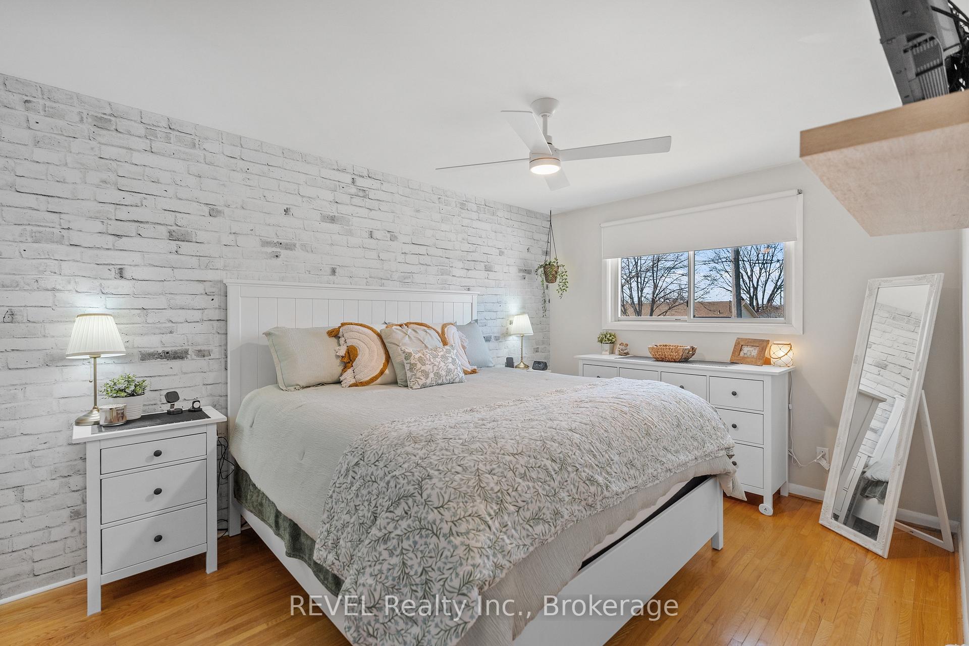 Photo 20 of 15 Gladys Avenue, Welland, Lincoln/Crowland — HOMEH