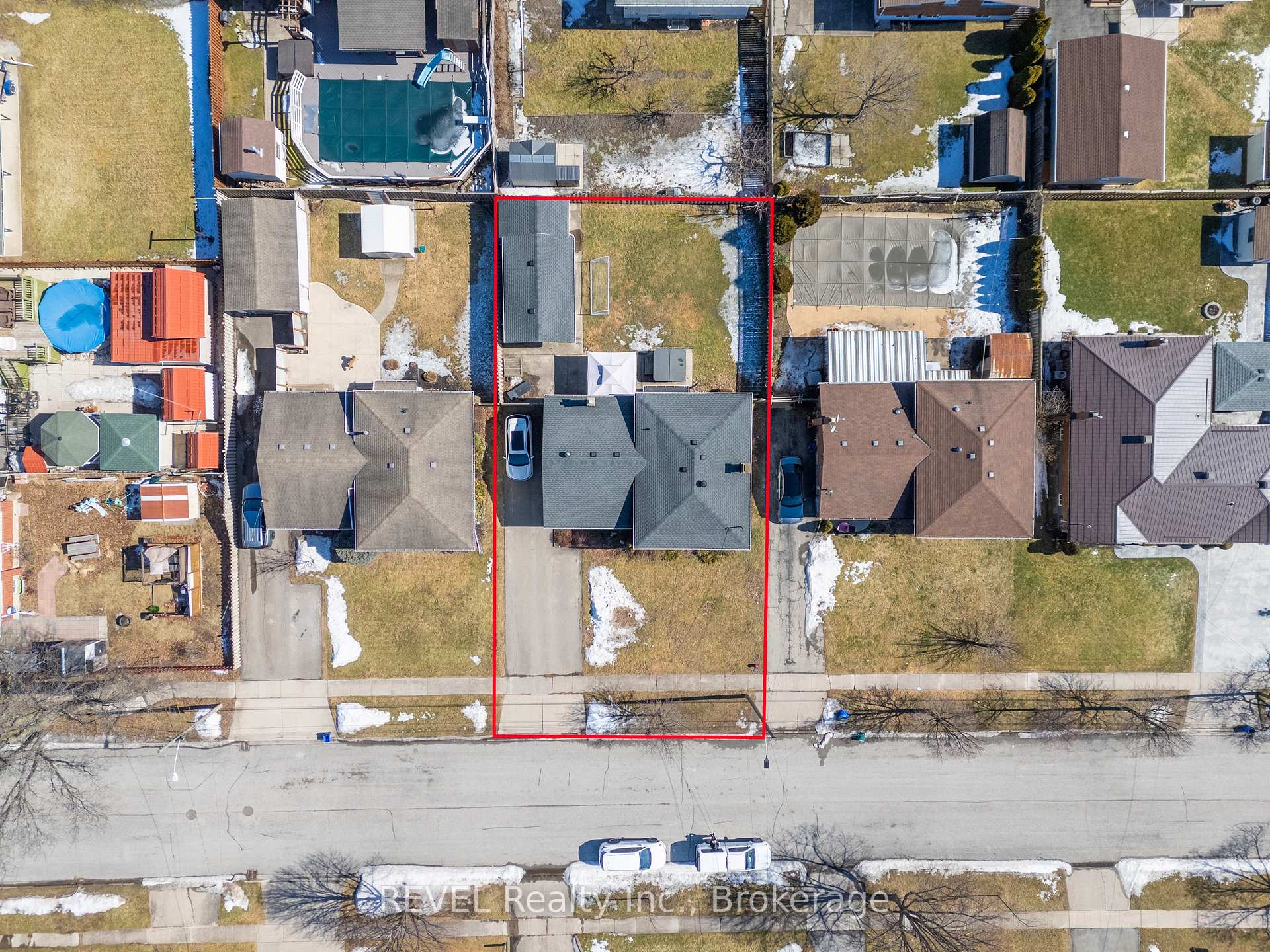 Photo 33 of 15 Gladys Avenue, Welland, Lincoln/Crowland — HOMEH