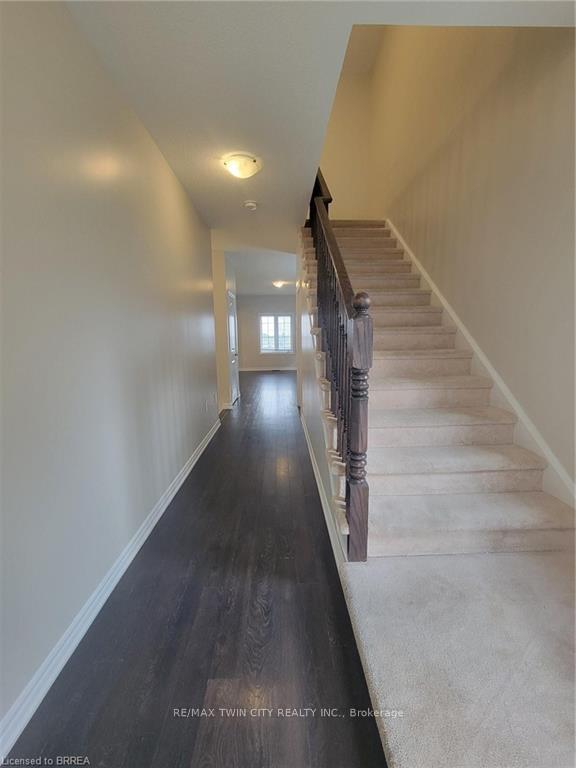 Photo 4 of 136 Flagg Avenue, Brant, Paris — HOMEH