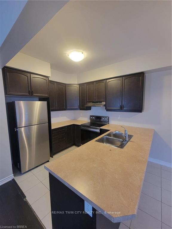 Photo 5 of 136 Flagg Avenue, Brant, Paris — HOMEH
