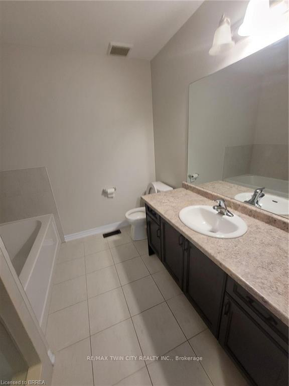 Photo 13 of 136 Flagg Avenue, Brant, Paris — HOMEH