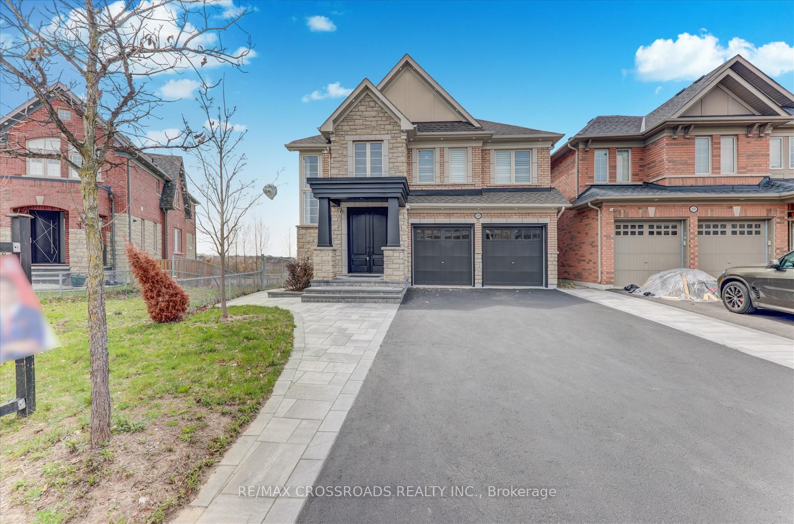 Photo 2 of 249 Cosgrove Drive, Oshawa, Windfields — HOMEH