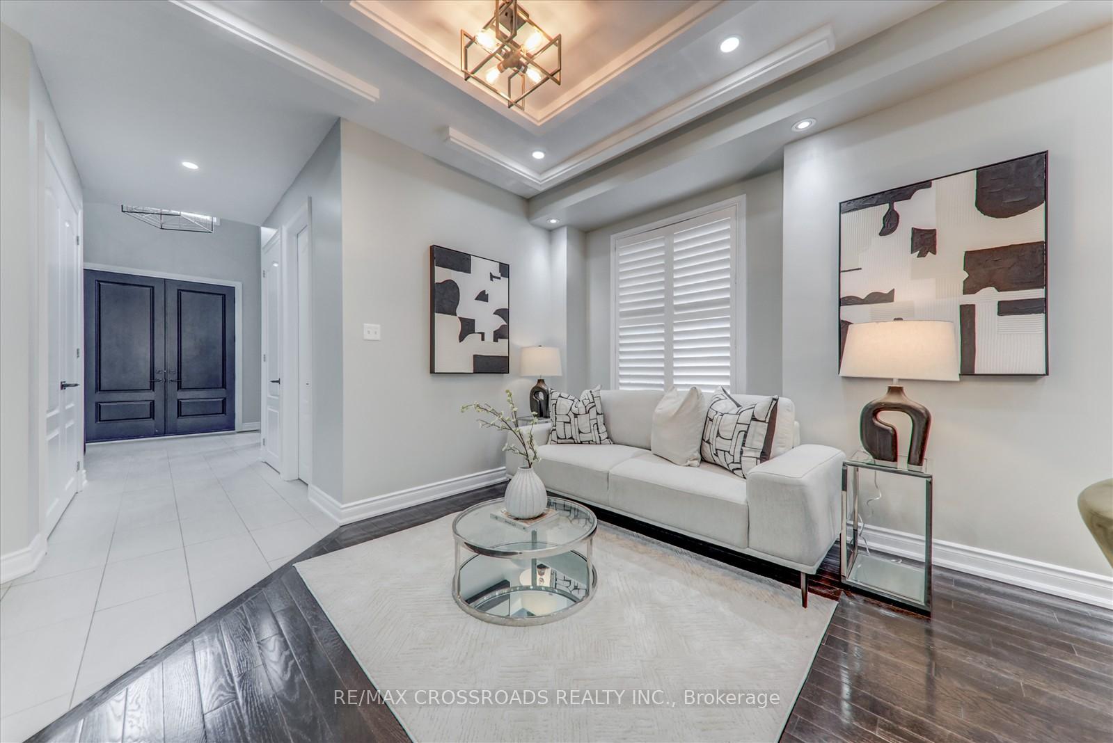 Photo 10 of 249 Cosgrove Drive, Oshawa, Windfields — HOMEH