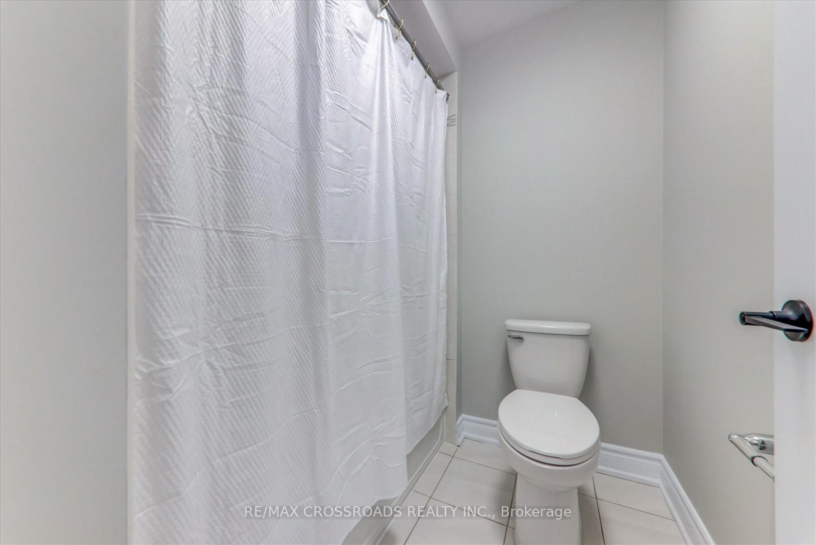 Photo 31 of 249 Cosgrove Drive, Oshawa, Windfields — HOMEH