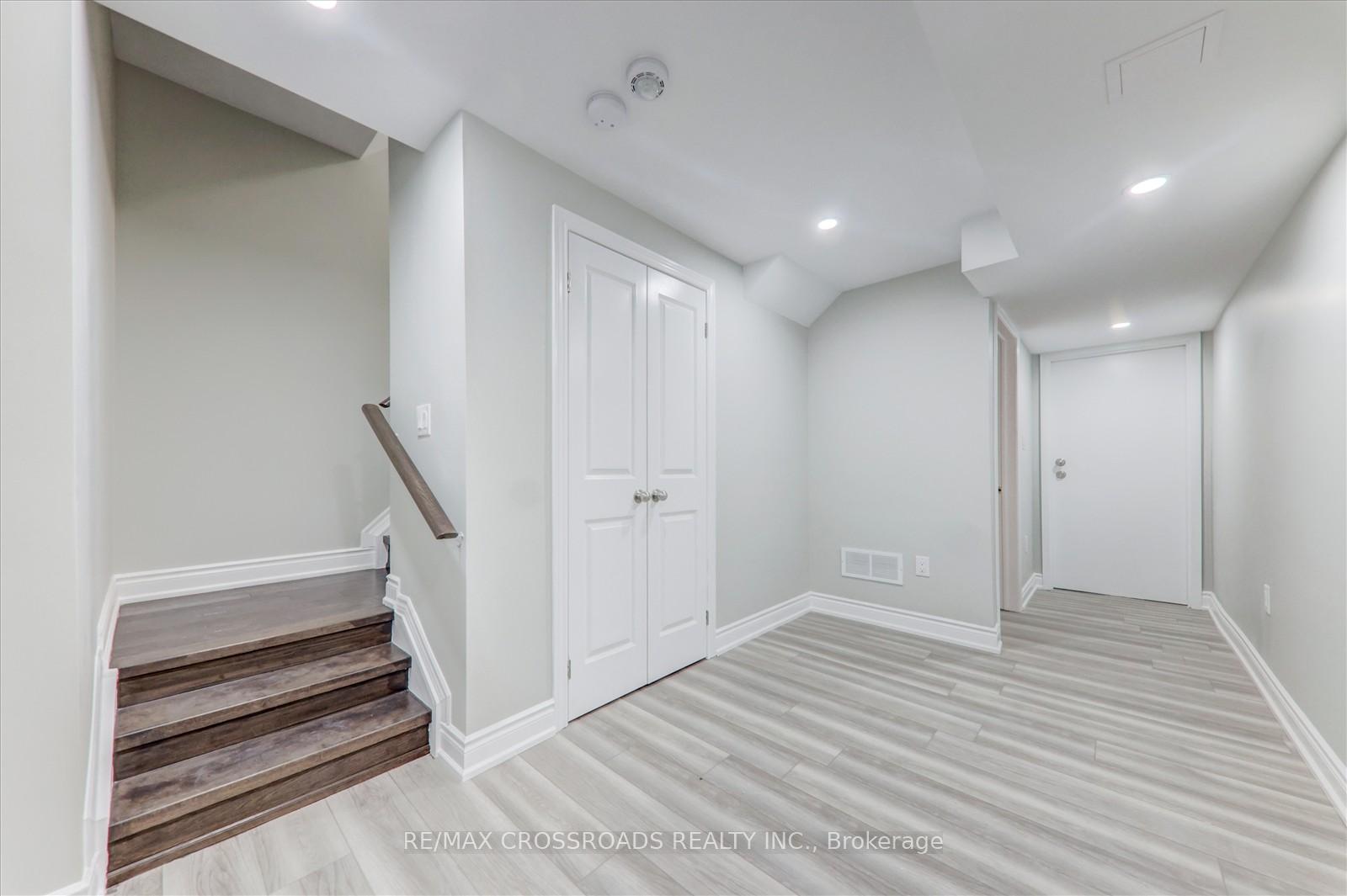 Photo 37 of 249 Cosgrove Drive, Oshawa, Windfields — HOMEH