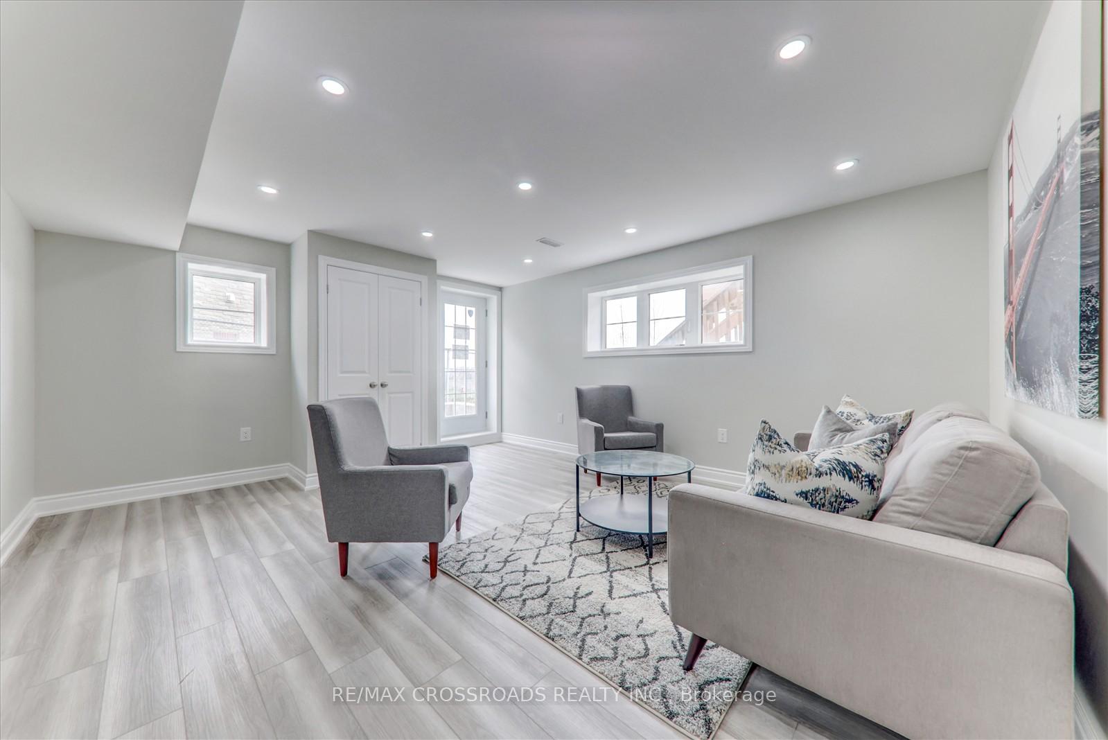 Photo 38 of 249 Cosgrove Drive, Oshawa, Windfields — HOMEH