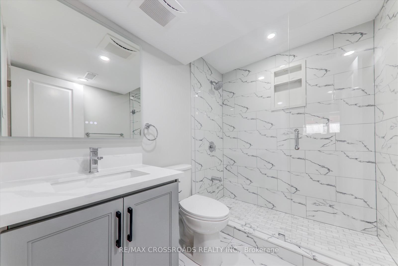 Photo 41 of 249 Cosgrove Drive, Oshawa, Windfields — HOMEH