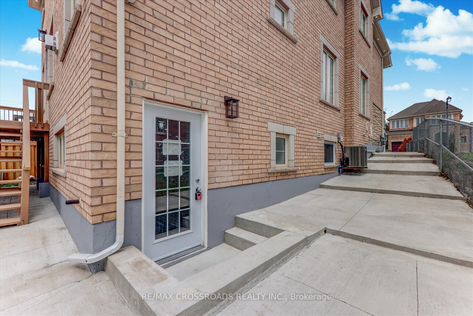 Photo 48 of 249 Cosgrove Drive, Oshawa, Windfields — HOMEH
